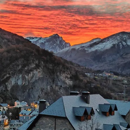 R'arco - Tucasaenlospirineos Apartment