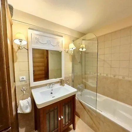 Apartment R'arco - Tucasaenlospirineos Escarrilla