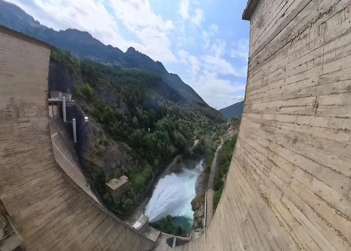 R´arco - Tucasaenlospirineos * Escarrilla